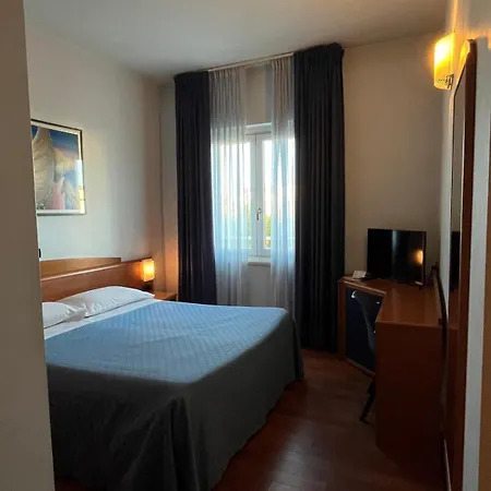 La Terrazza Hotel 3*