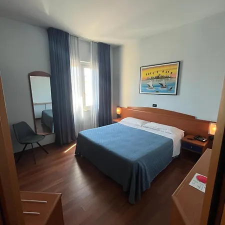 La Terrazza Hotel 3*