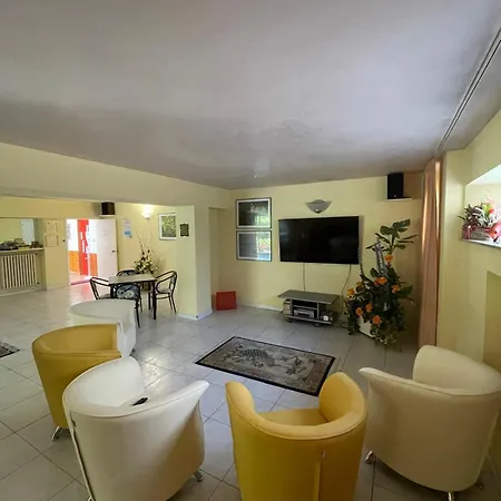 La Terrazza Hotel 3*