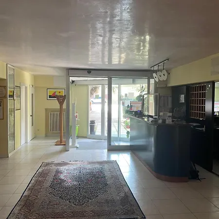 Hotel La Terrazza 3*