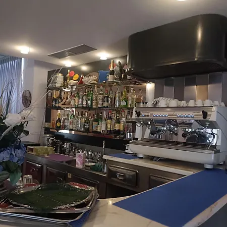 La Terrazza Hotel 3*