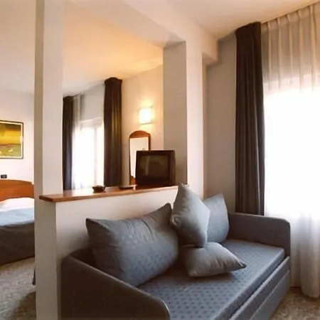 La Terrazza Hotel 3*