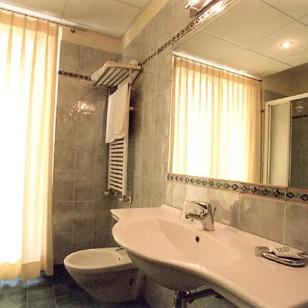 Hotel La Terrazza 3*